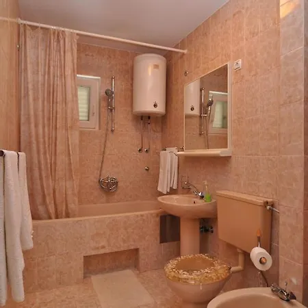 Penzion Tojcic Slatine
